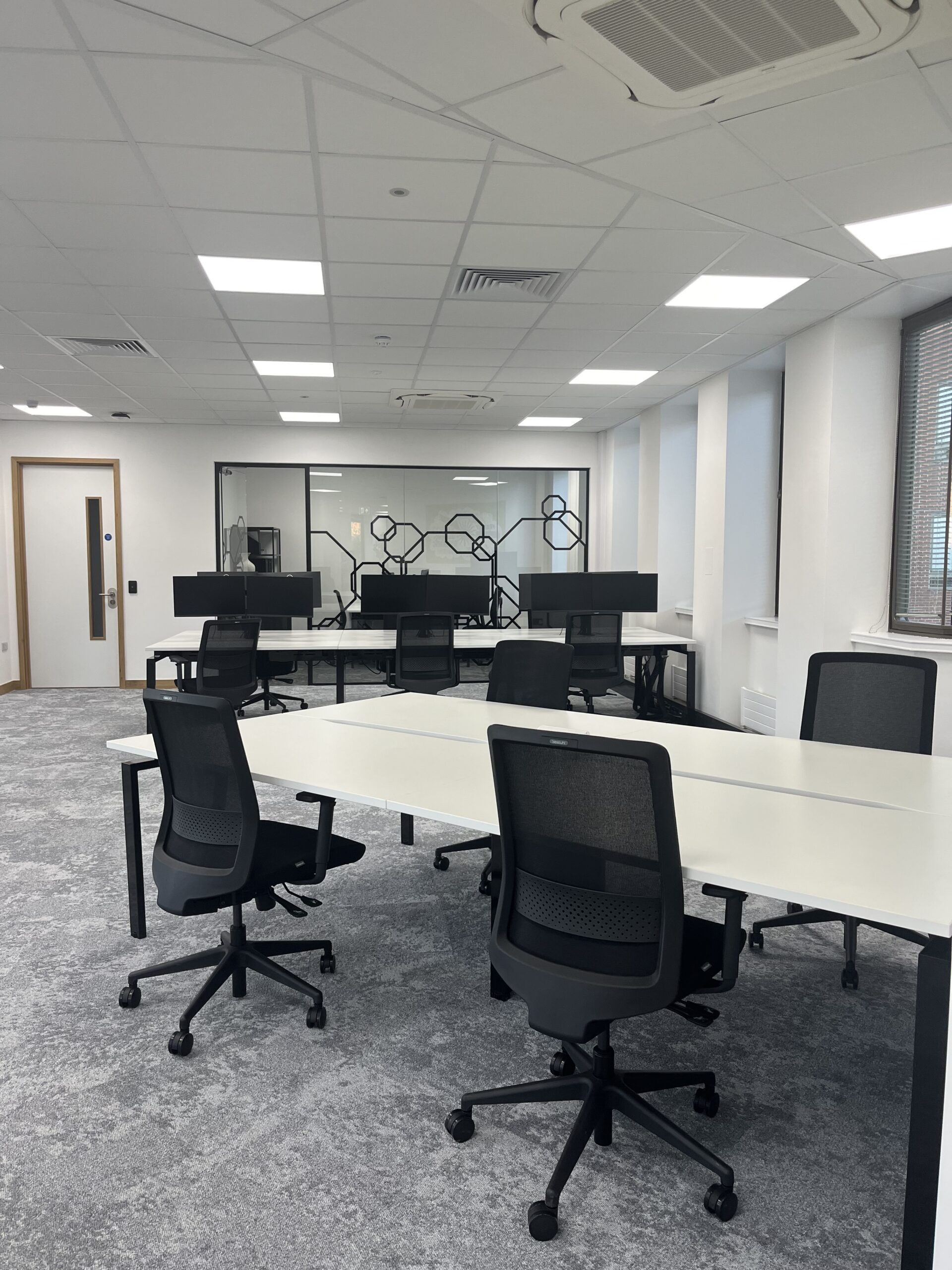 office cleaning colchester essex